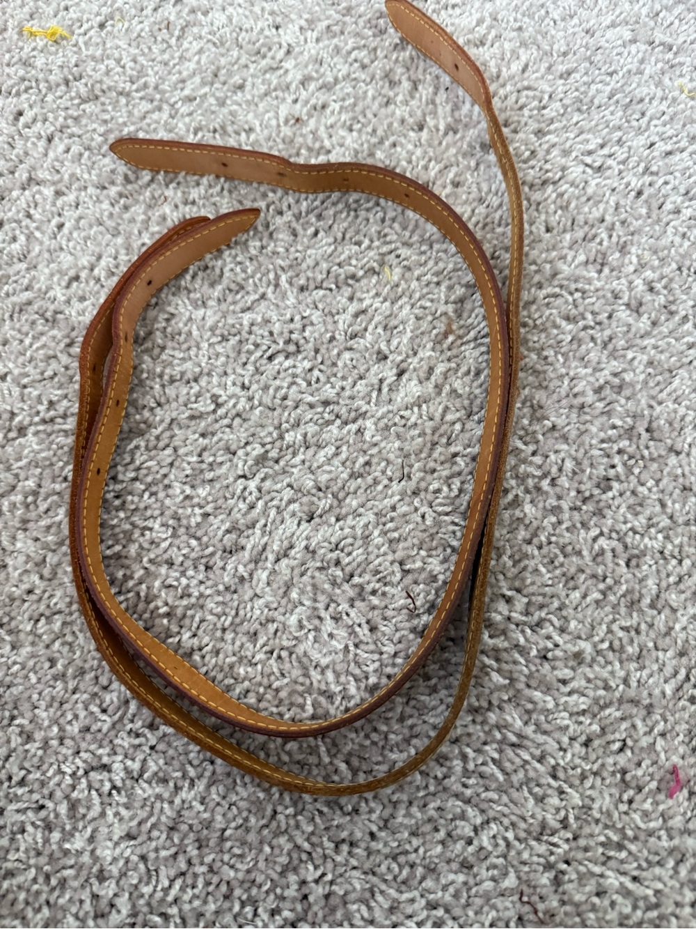 Louis Vuitton  Popincourt  straps H51